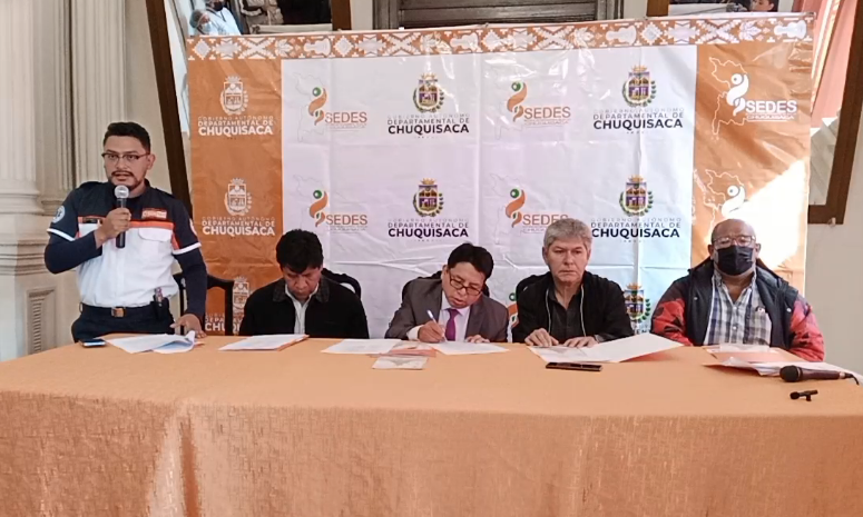 Sedes Chuquisaca instalará siete puntos médicos en la Entrada Folclórica de la Virgen de Guadalupe