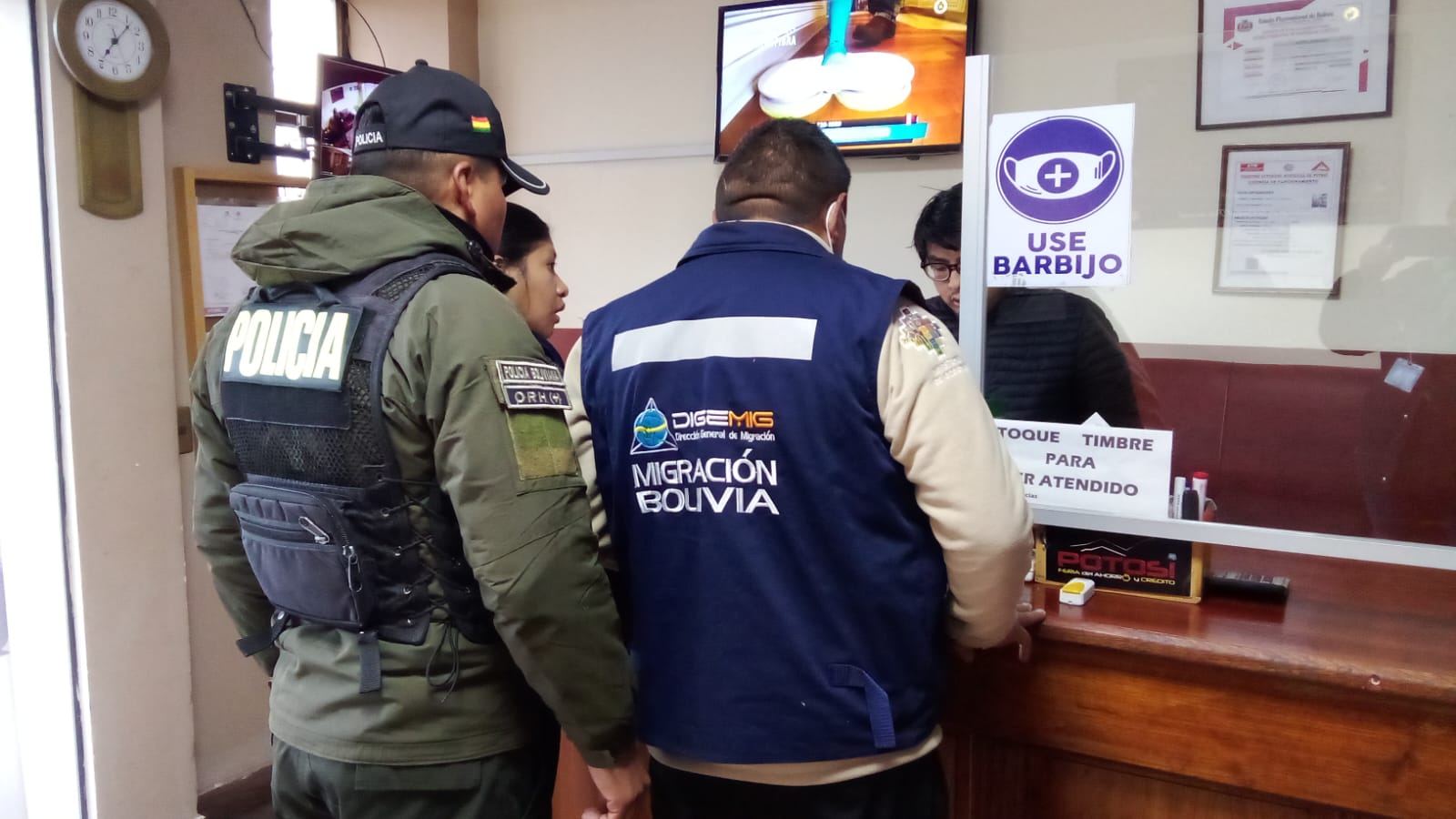 Migración activa operativos para verificar situación de extranjeros en el país