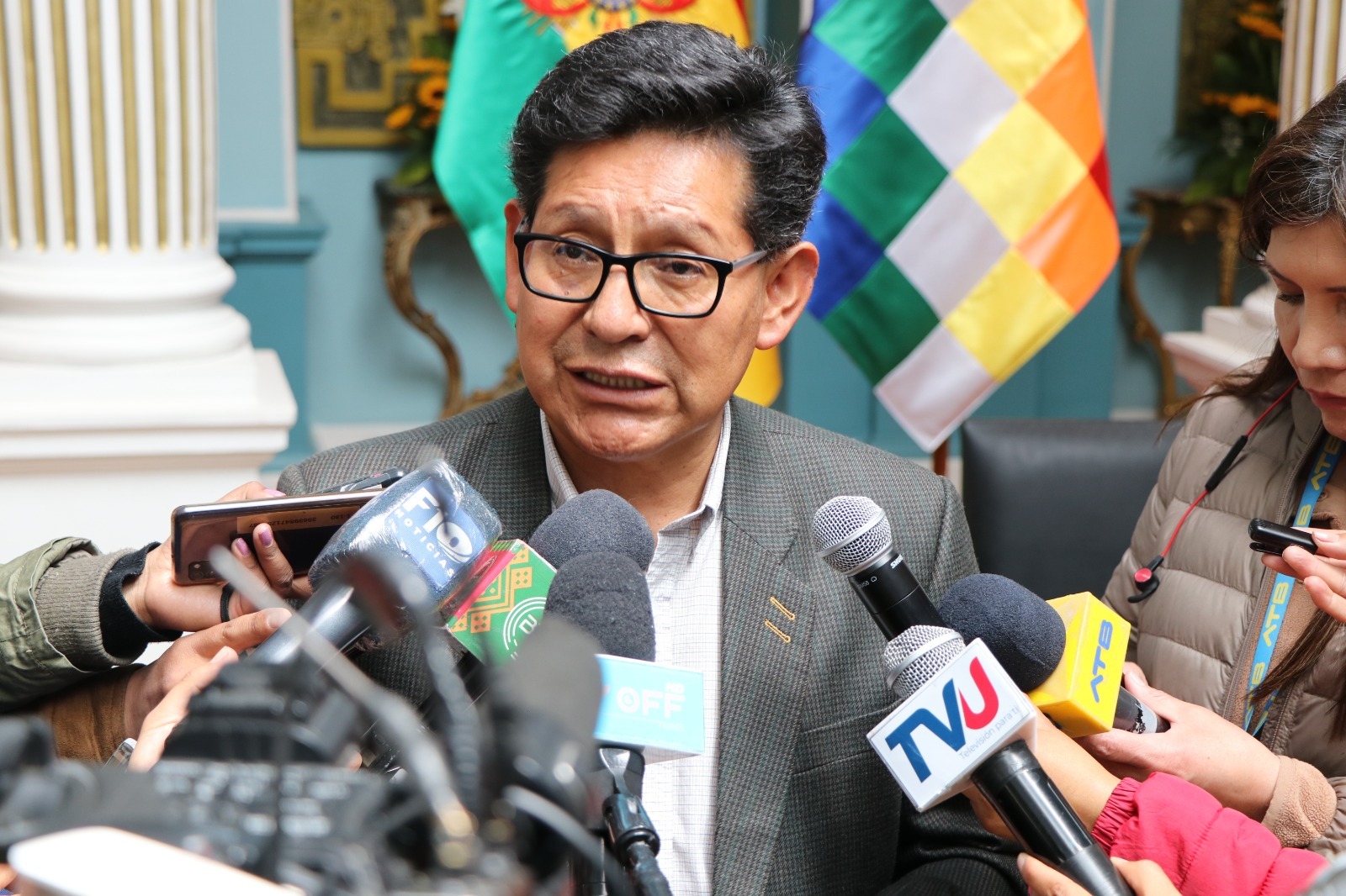 FFAA y brigadas del Banco Unión pagarán el Bono Juancito Pinto en escuelas alejadas de las ciudades