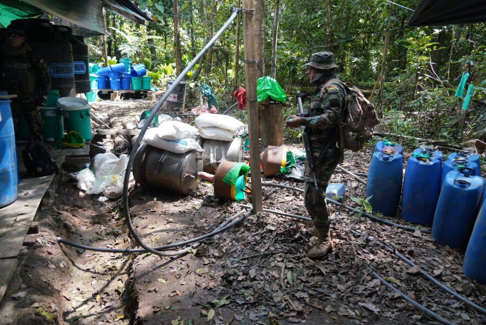 Envían a la cárcel a vinculados con balacera en intervención de un megalaboratorio de droga en Villa Tunari