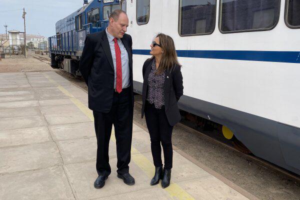 Bolivia plantea a Chile emplear en reversa oleoducto Sica Sica para importar gasolina y diésel