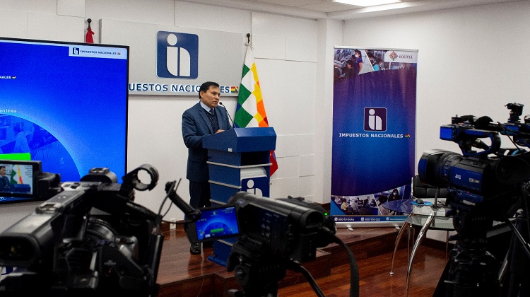 Impuestos presenta “Asistencia en Línea” mediante videollamada por Internet