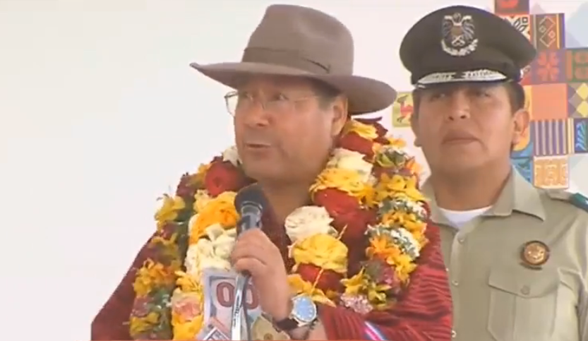 En Quillacollo entregan dos nuevas infraestructuras educativas que demandaron Bs 16 millones