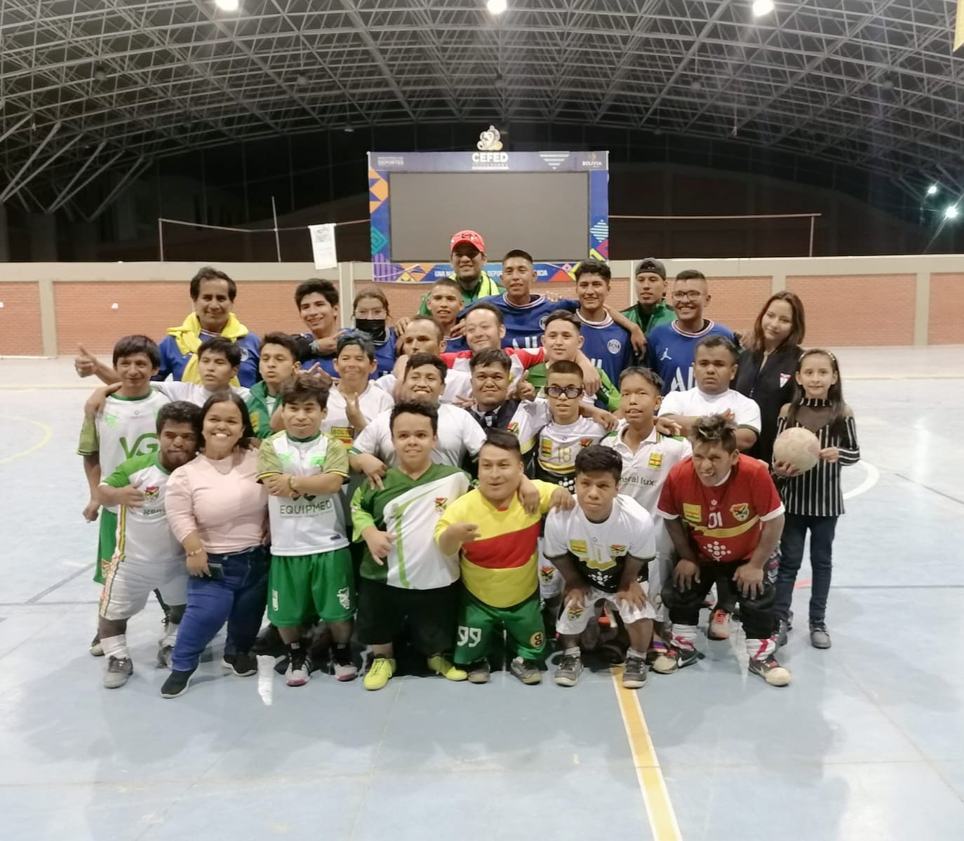 Selección Boliviana de Talla Baja intensifica preparación con miras al mundial de fútbol argentina 2023