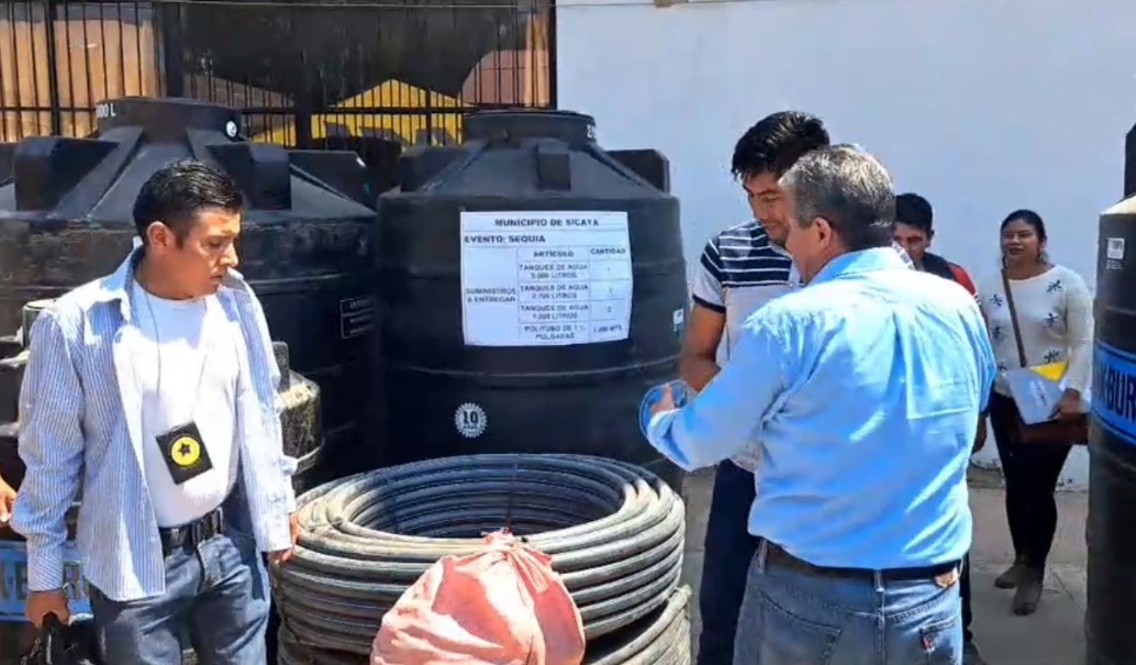 Gobierno entrega ayuda humanitaria para enfrentar sequía en cinco municipios de la región andina de Cochabamba 