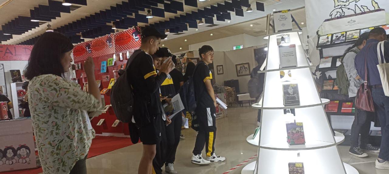 Vicepresidencia presentará tres obras en la XVI Feria del Libro de Cochabamba