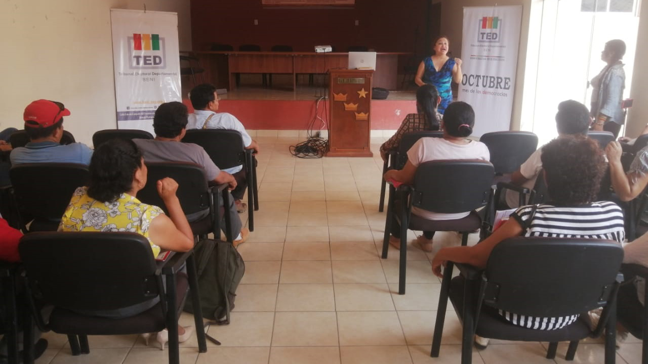 TED Beni capacita sobre prevención del acoso y violencia política hacia las mujeres en Reyes