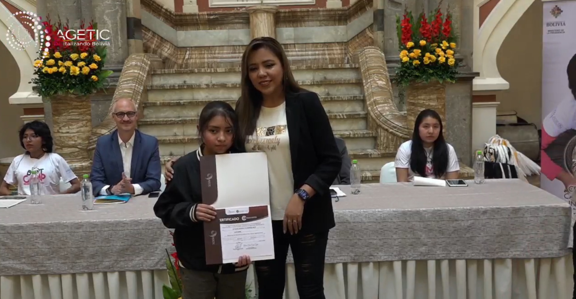 Primera versión del BootCam Chicas AppVentureras gradúa a 265 niñas y adolescentes creadoras de aplicaciones