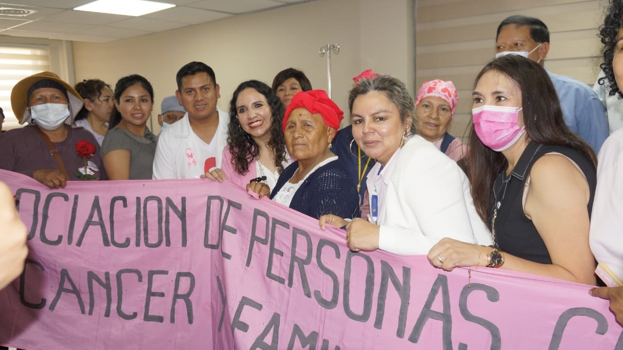 Abren servicio ambulatorio de quimioterapia en el Hospital Urquidi de Cochabamba