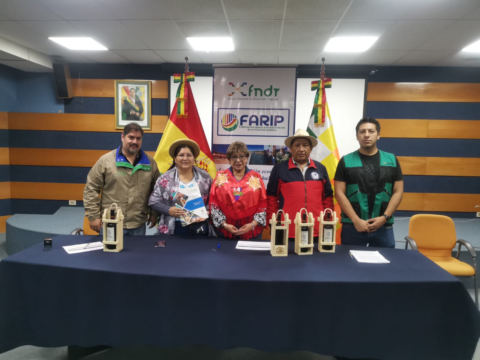 Alcaldía de El Puente accede a Bs 4,1 millones de financiamiento para compra de maquinaria