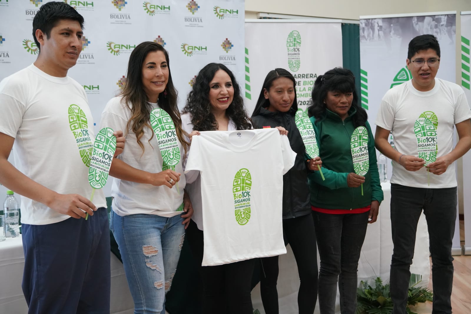 Convocan a la población a participar de la carrera pedestre Bio 10k en la ciudad de La Paz 