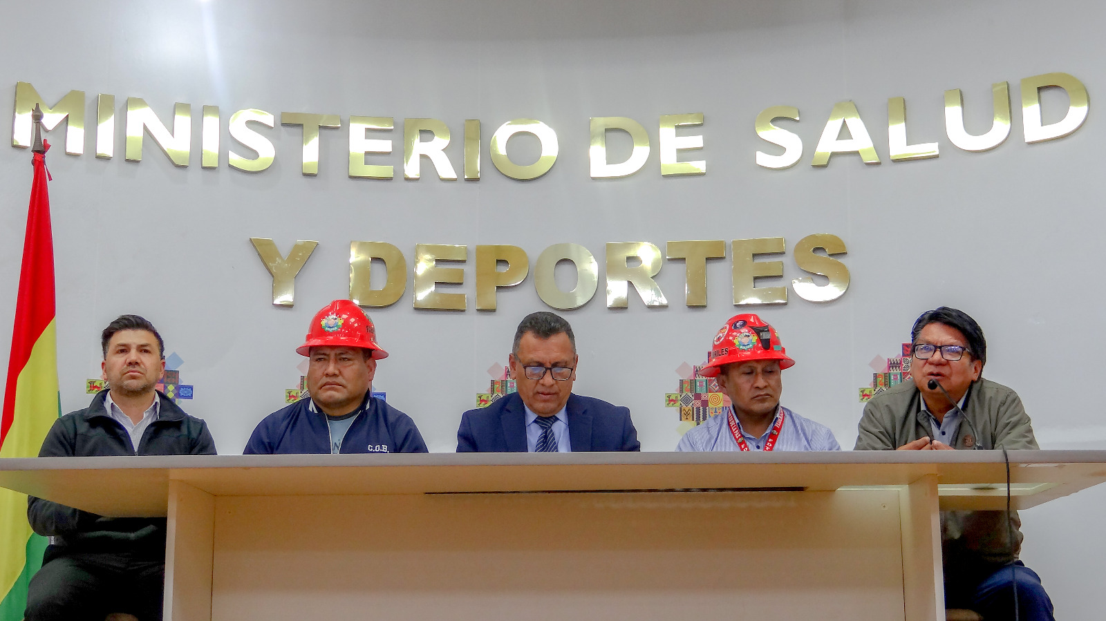 Rige control social de fiscalización a seguros de salud para mejorar atención de afiliados 