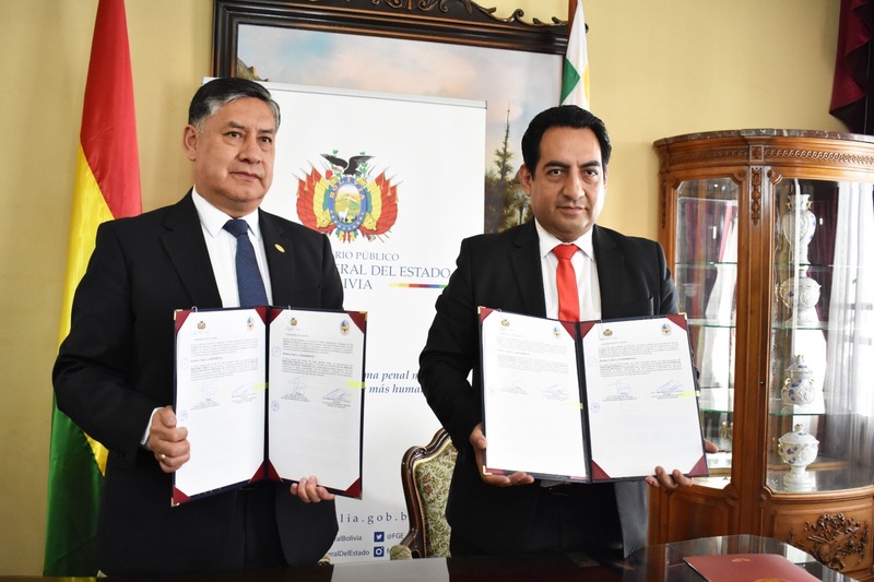 FGE y USFX acuerdan desarrollar programas de posgrado para especializar y capacitar a los fiscales