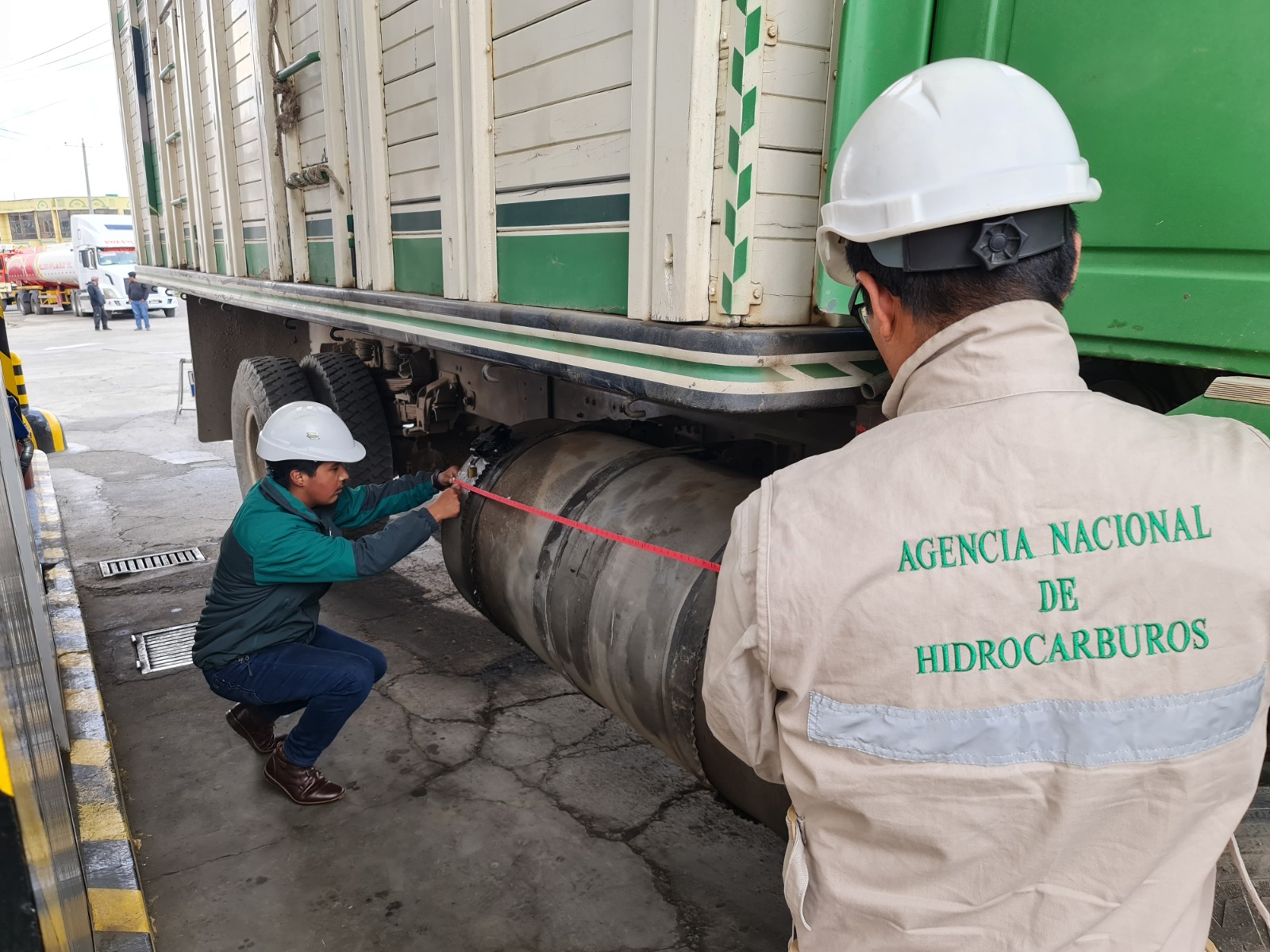 ANH identifica que 30 vehículos desviaban combustibles, dice que los controles son implacables