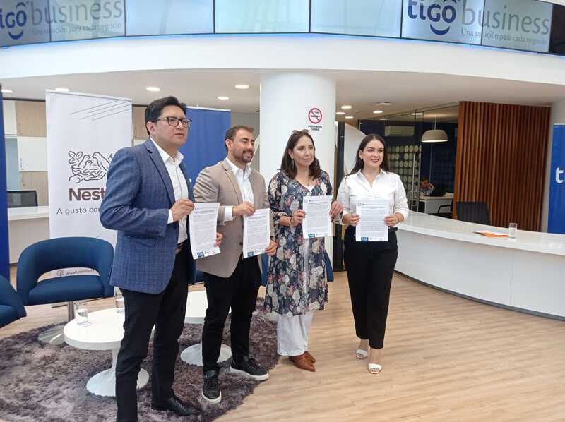 Gobierno y tres empresas privadas unen fuerzas para luchar contra la corrupción