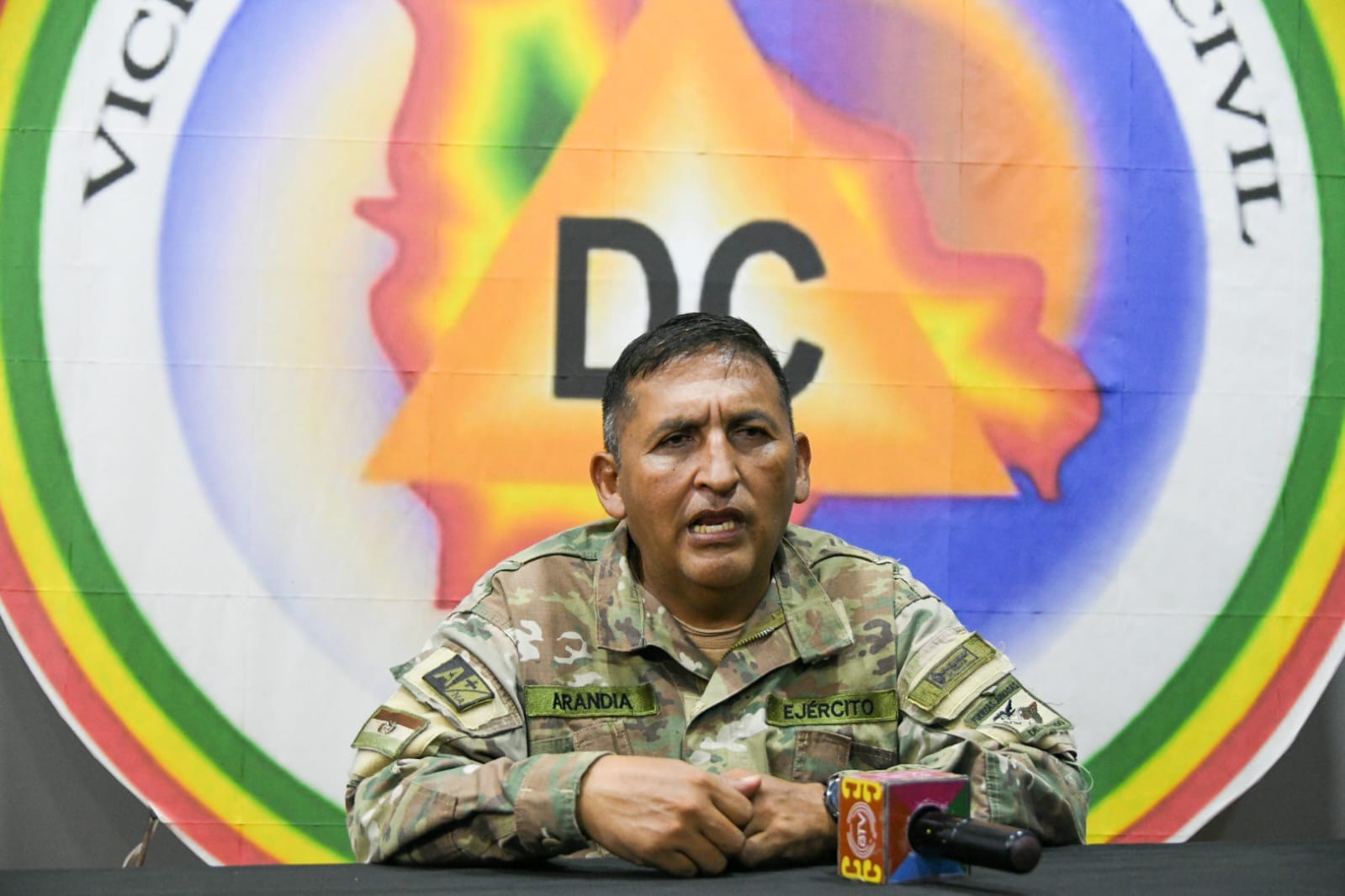 Arce realiza sobrevuelo y evidencia que no existen incendios forestales activos en el país