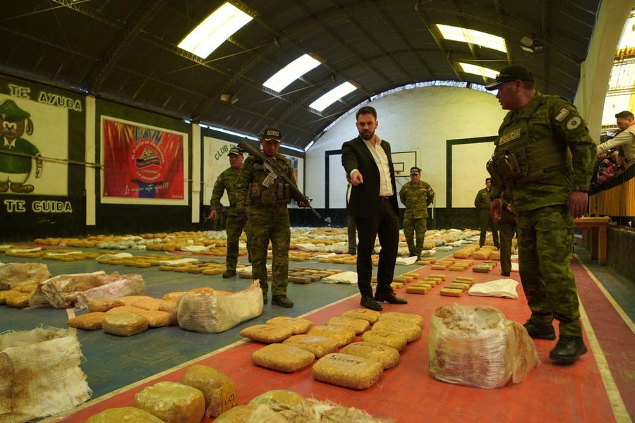 Incautan más de una tonelada y media de marihuana en Oruro, el daño al narcotráfico fue de $us 2 millones 