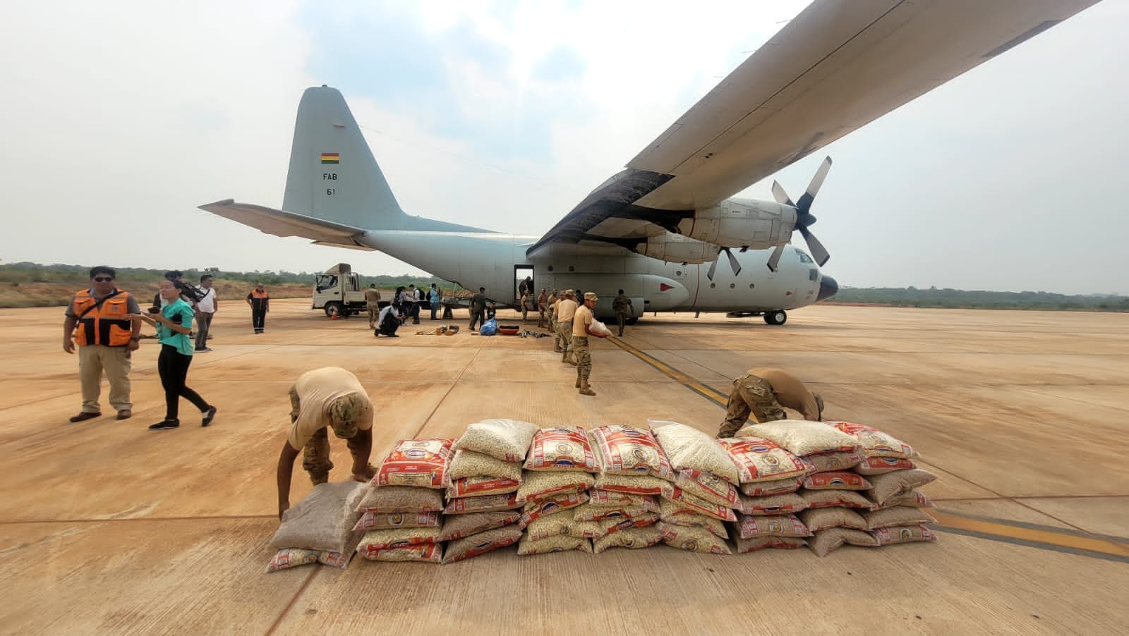 Bolivia cierra ciclo de incendios con 160 quemas sofocadas y la entrega de 225,75 toneladas de ayuda humanitaria por más de Bs 1 millón