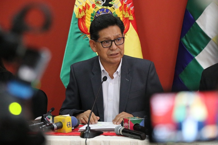 Ministro de Educación insta a padres de familia a “dejar de justificar aplazo” de estudiantes