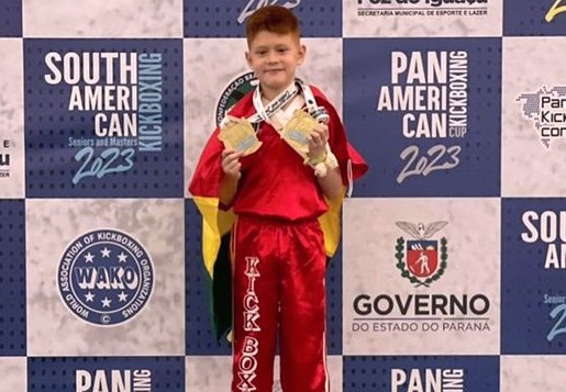 Presidente aplaude victoria de deportistas bolivianos en el Golden State Open y el Campeonato de Kick Boxing
