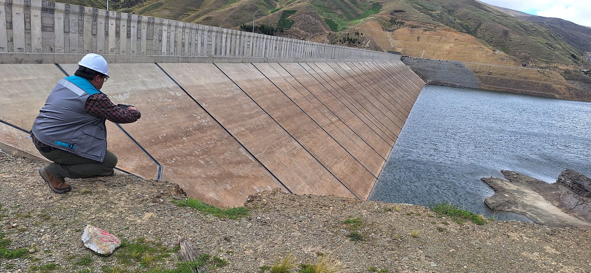 Misicuni llega con agua potable a Sacaba