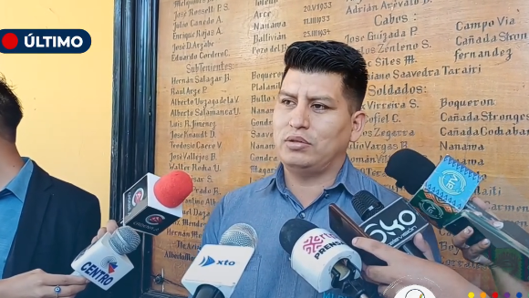 Gobierno entrega más de 15.000 plantines de especies nativas a los municipios de Sicaya y Arque 