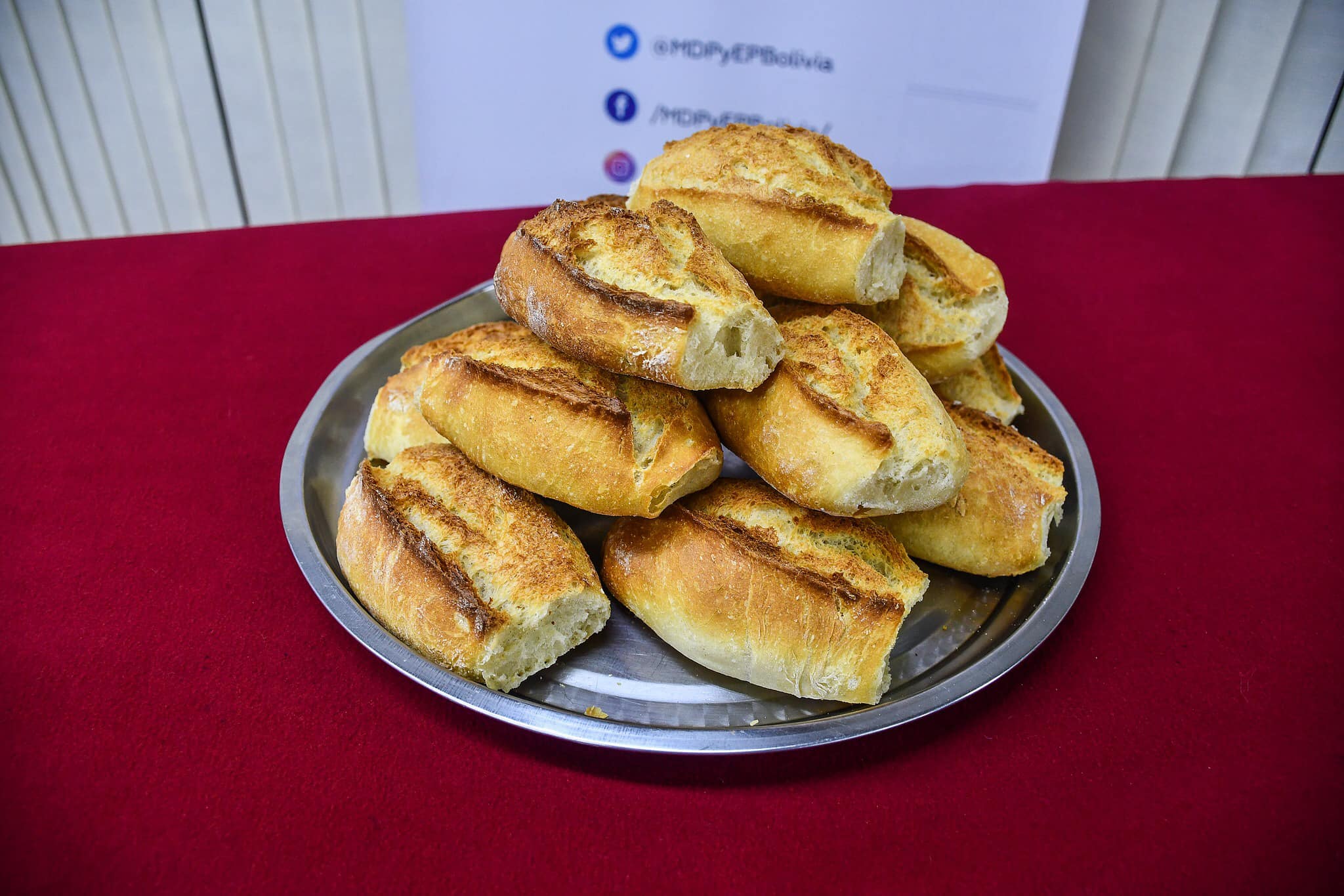 Gobierno garantiza provisión de cuatro quintales por día de harina subvencionada a cada panificador