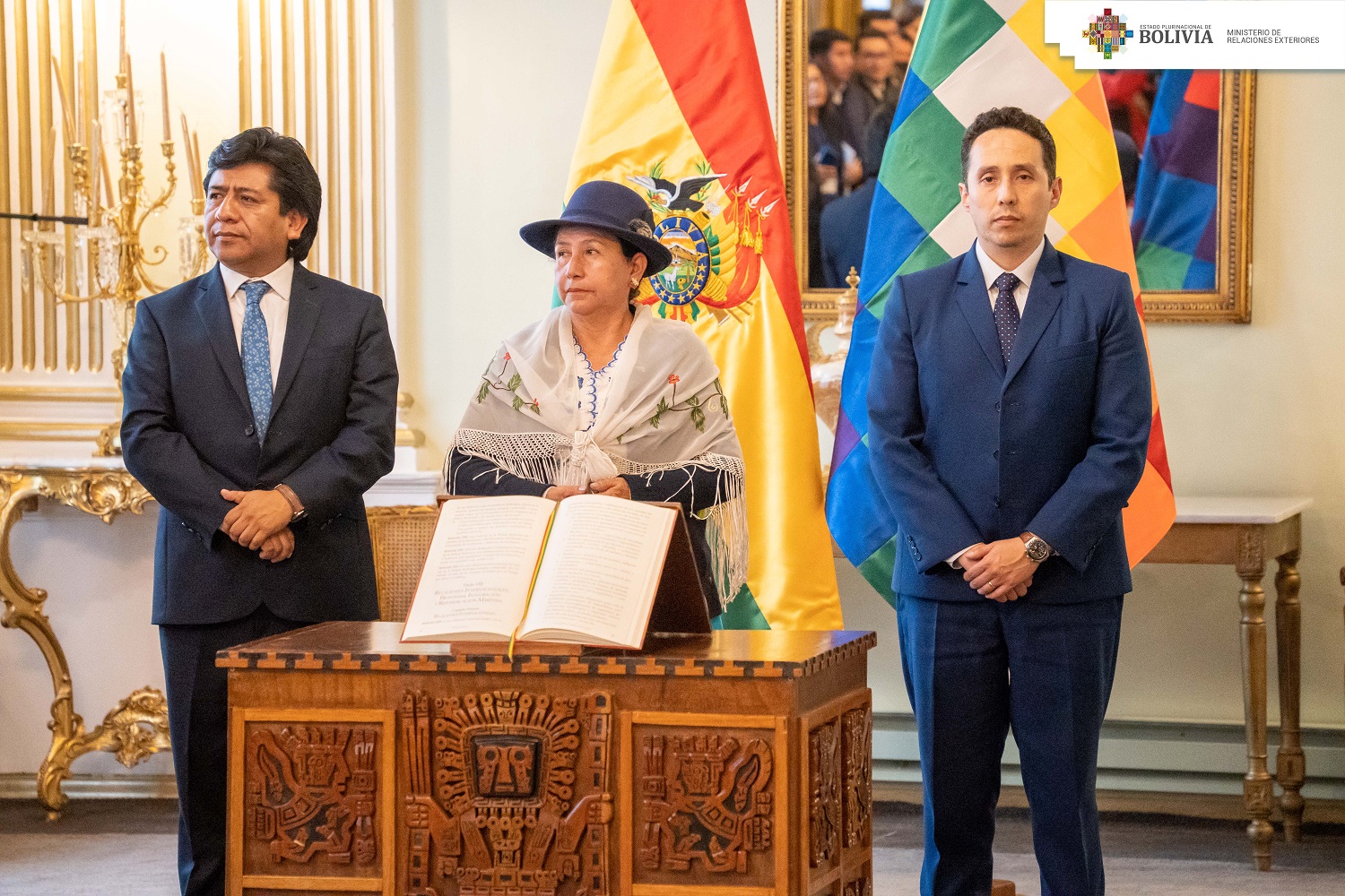 Canciller posesiona a viceministros de Relaciones Exteriores y Gestión Consular