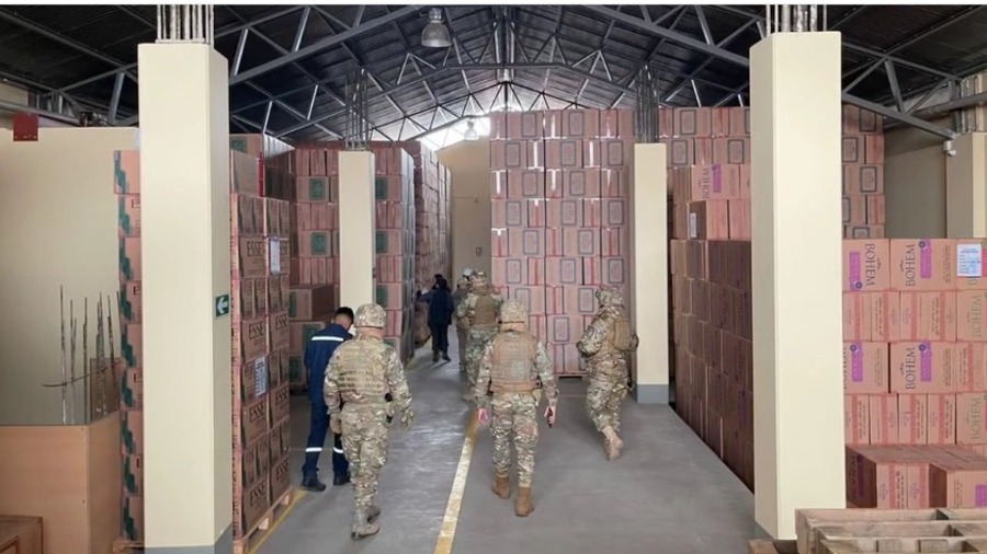 Aduana comisa 2.565 jabas de cigarrillo valuados en Bs 8,9 millones, el golpe más duro al contrabando