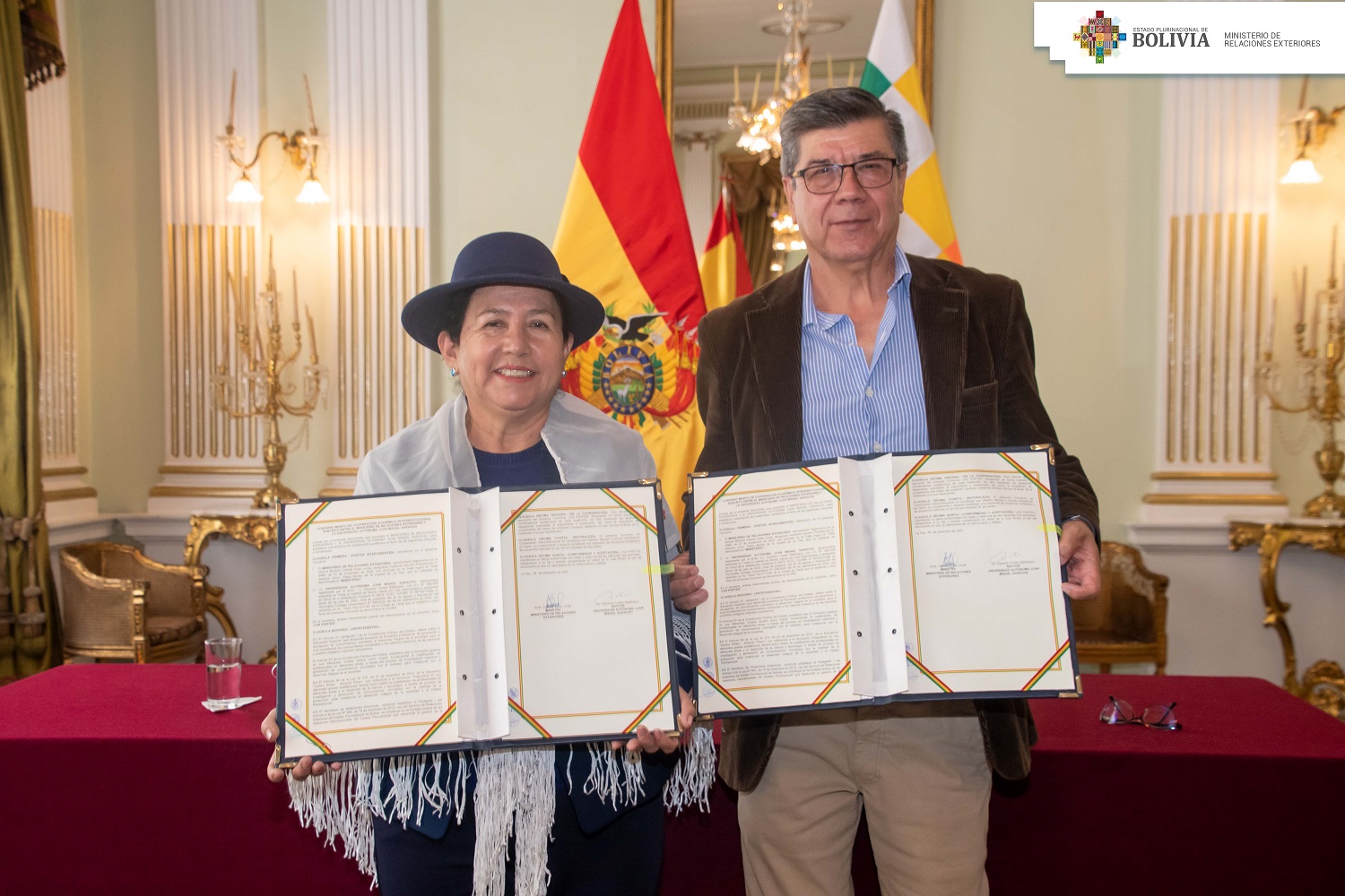 Cancillería y Universidad Juan Misael Saracho de Tarija firman convenio para trabajo académico conjunto