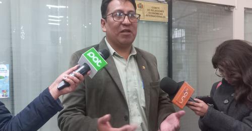 Diputado afirma que receso parlamentario se enmarca en la Constitución