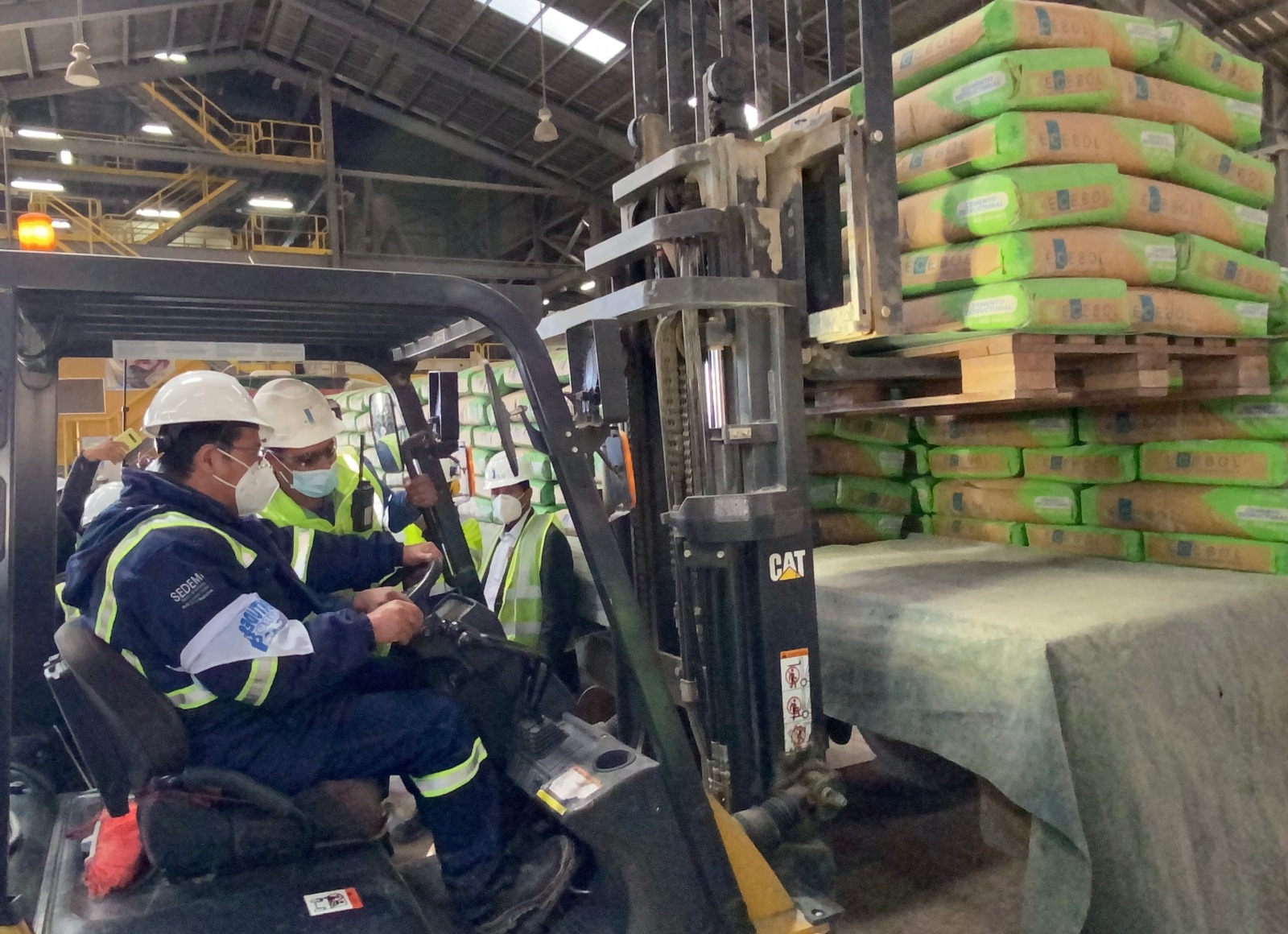 Industrias estatales emplazadas en Oruro generan más de Bs 412 millones por ventas