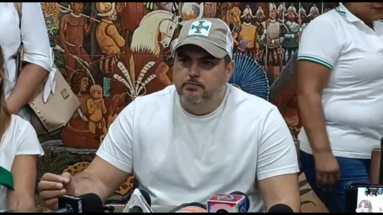 Comité Cívico de Bolivia pide reflexión a Larach y pensar que Santa Cruz necesita trabajar