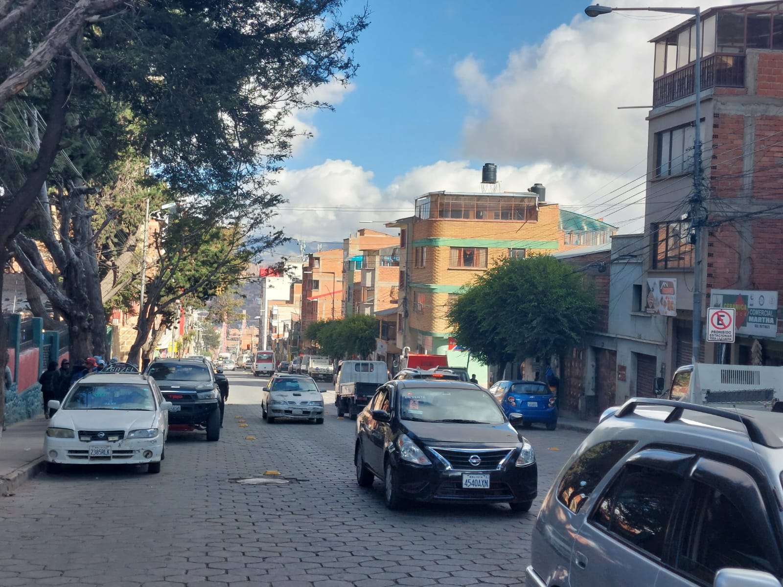 Fracasa primer día de paro cívico en Potosí, la población trabajó con normalidad