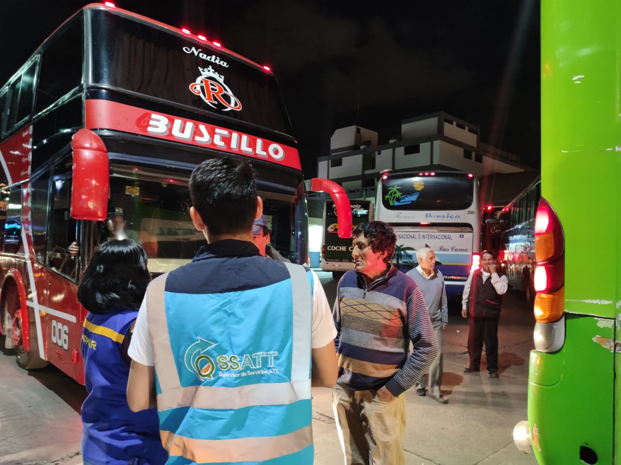 ATT analiza medidas para mejorar el servicio al usuario en aeropuertos y terminales del país