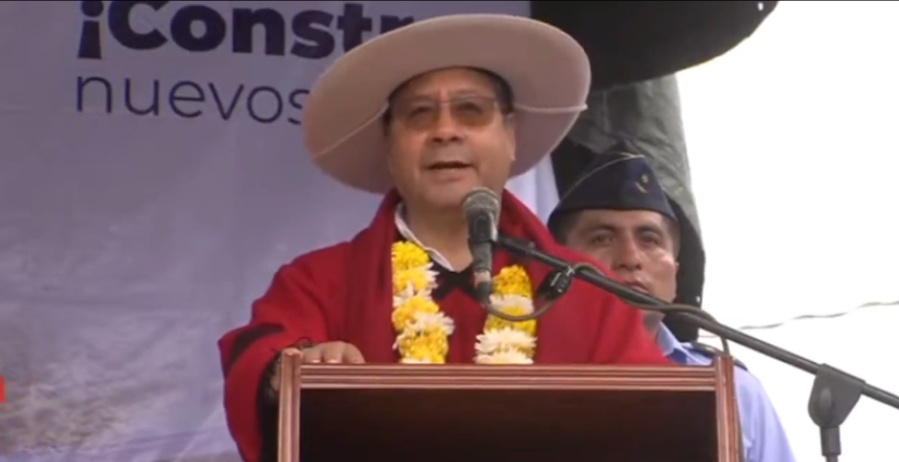 Entregan Mercado Municipal con cerca de Bs 20 millones de inversión, viviendas y sistema de agua en Bermejo