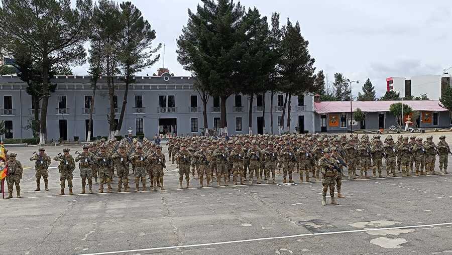 Cerca de 400 militares reforzarán la lucha contra el contrabando en fronteras con Perú, Chile y Argentina
