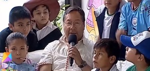 Presidente responde a niños: “Lo que más queremos es que siempre estén sonriendo”