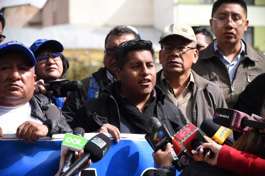 Juventudes del MAS de El Alto denuncian reuniones de Evo Morales con personas que promueven la división y el conflicto