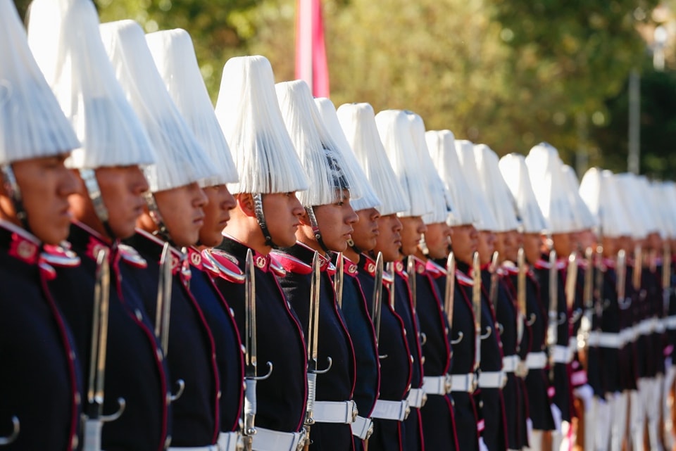Presidente insta a los militares enarbolar la "Doctrina de Patriotas de Bolivia" que se sustenta en cinco principios