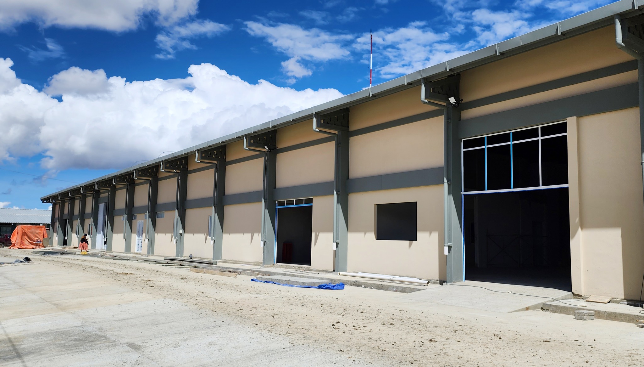 Ampliación de la Planta procesadora de lácteos en Achacachi llega al 92% de avance