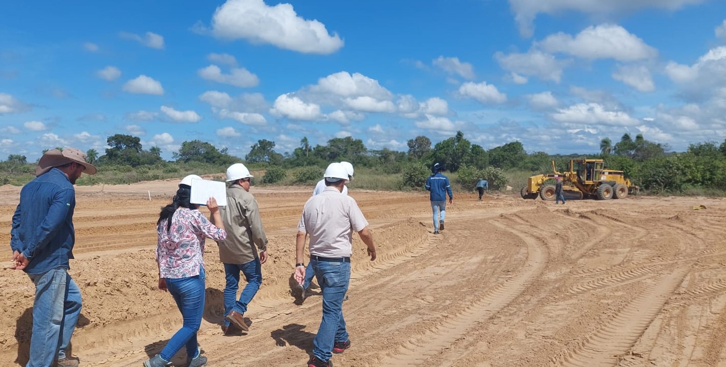 Inspeccionan avances en construcción de la Planta de transformación de residuos líquidos en La Guardia
