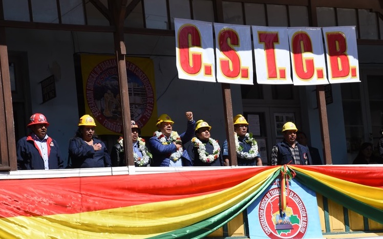 Presidente Arce resalta aporte del sector constructor al crecimiento económico y al proceso de industrialización