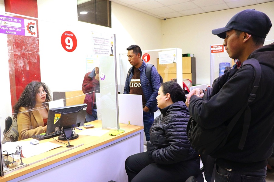 Con la intervención del Ministerio de Trabajo en La Paz cuatro obreros cobran beneficios sociales 