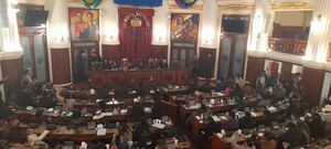 Diputados aprueba ley de suspensión de elecciones primarias en maratónica sesión y en medio de incidentes