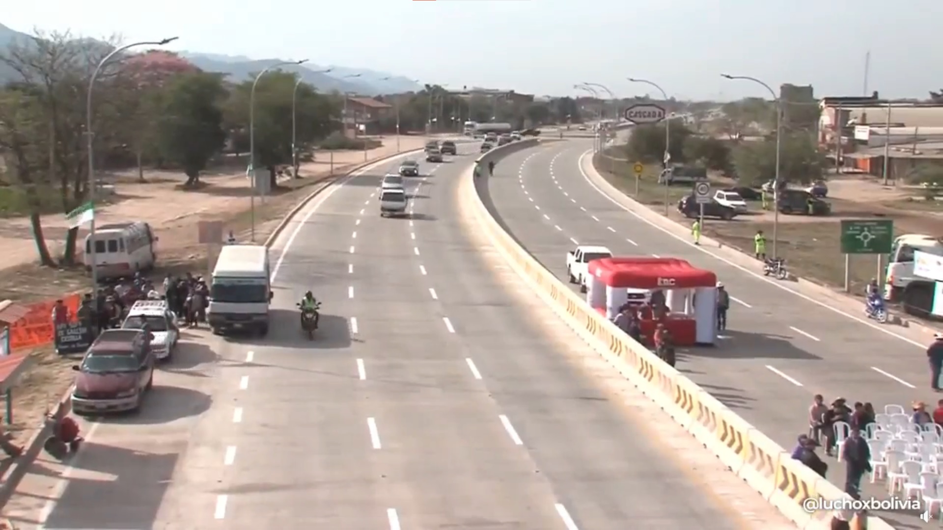 En Yacuiba entregan doble vía hacia Argentina, 56 viviendas y redes de gas