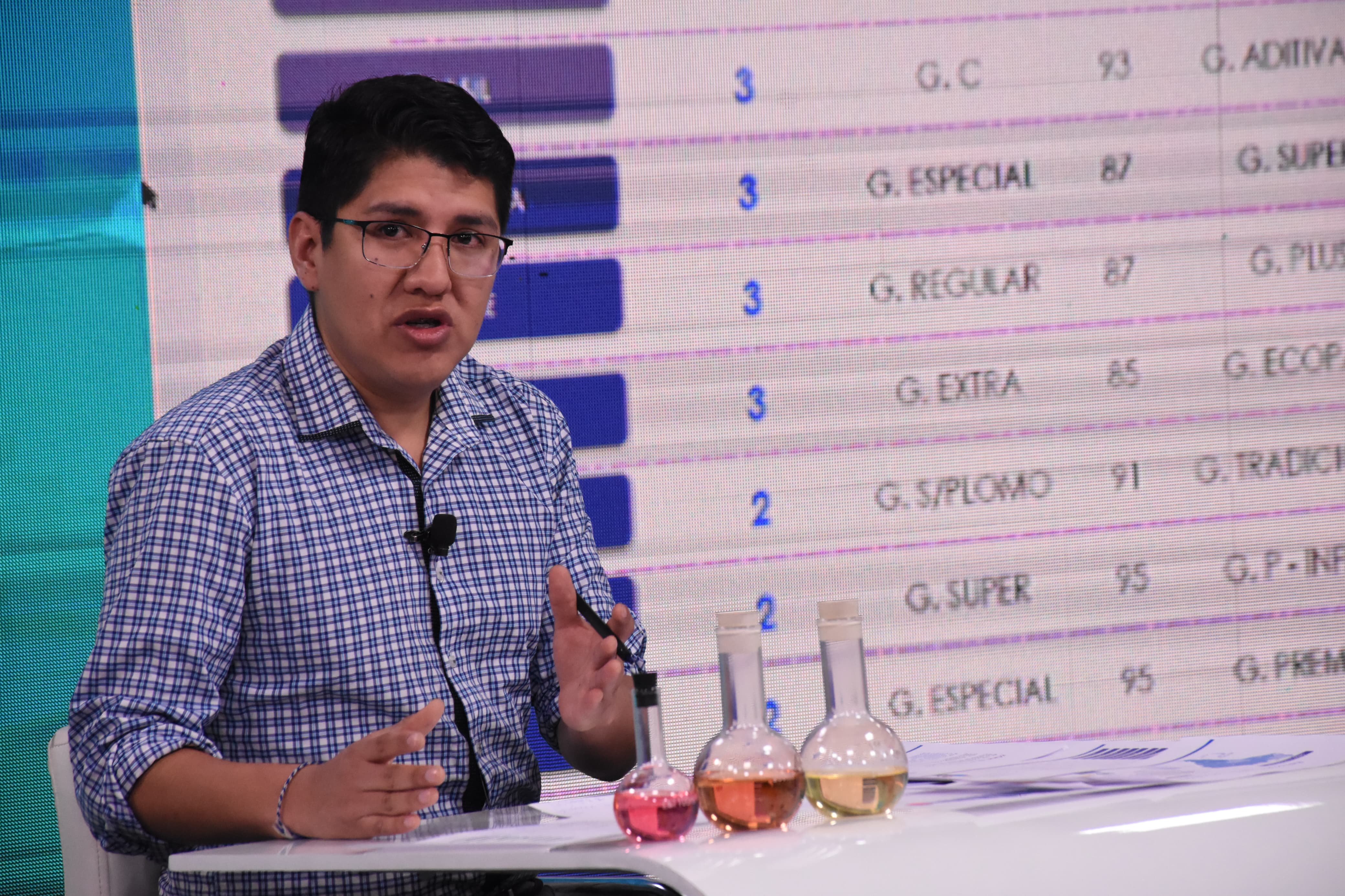 Vehículos de alta gama que requieren gasolina de 95 octanos ocupan el 33% del parque automotor en Bolivia 