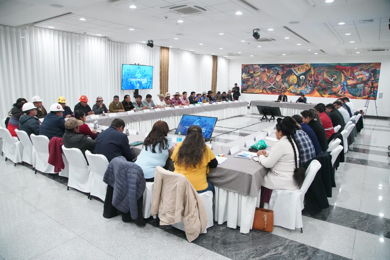 Trabajadores campesinos proponen al Gobierno crear pequeñas industrias