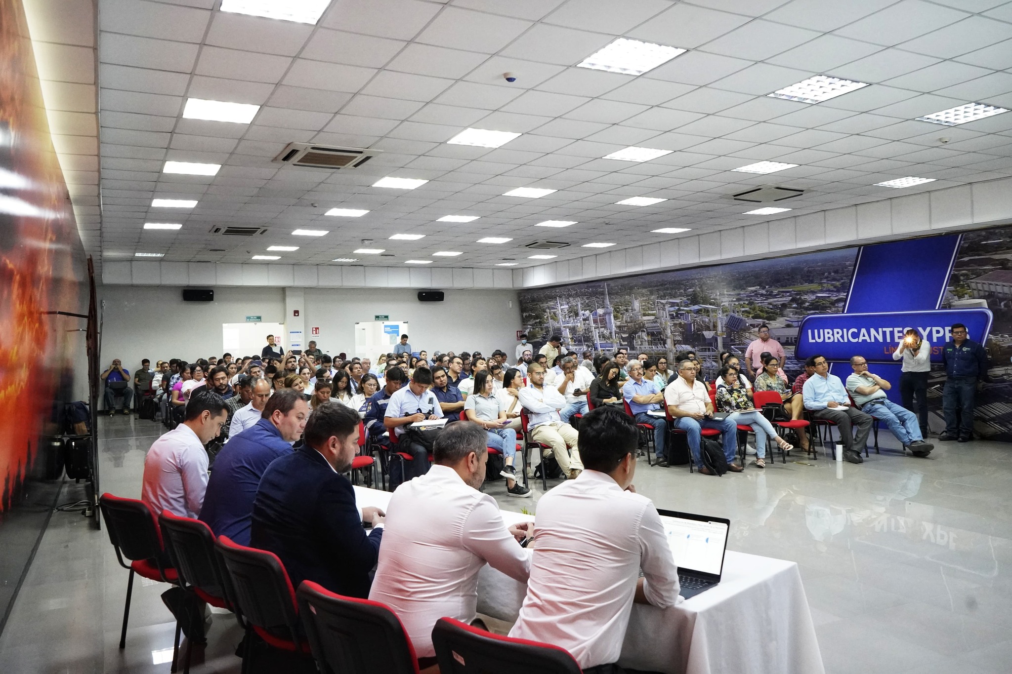 Trámites para importación directa de combustibles se acortan a un periodo de 7 a 10 días