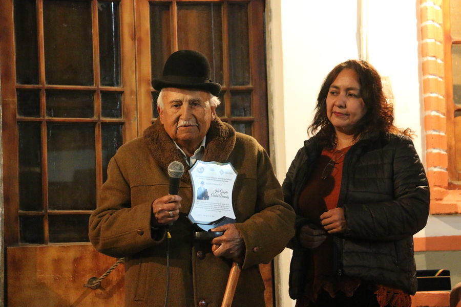 Fundación Cultural del BCB reconoce el aporte de la familia de fotógrafos Cordero
